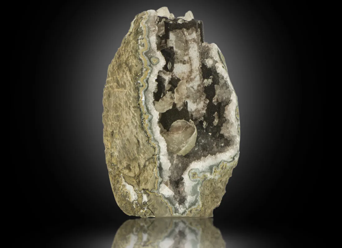 Аметист и Калцит Друза