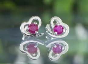 Обици с Рубин